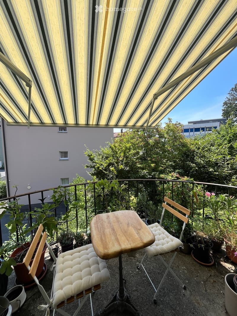 Helle 4.5-Zimmer-Altbauwohnung im beliebten Loreto-Quartier (1)