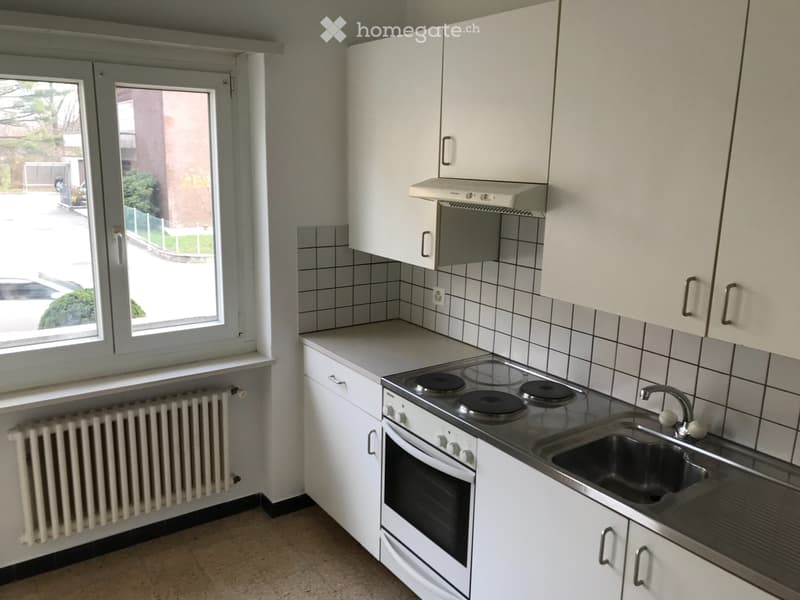3.5 locali - via Golf 47 / Caslano (2)