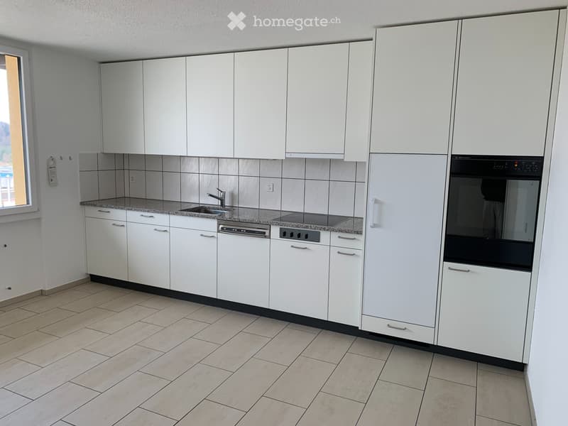 4.5 Zimmer-Wohnung in Luzern-Littau mit schöner Aussicht (1)