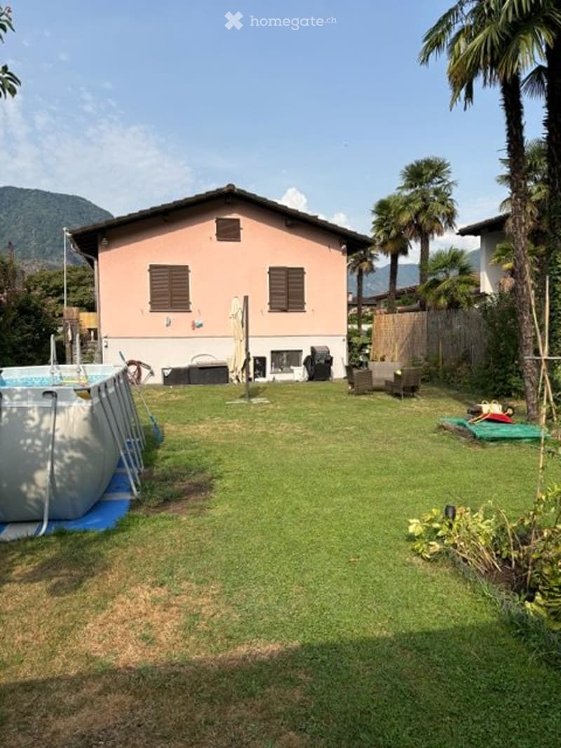 Subentrante per casa unifamiliare (1)