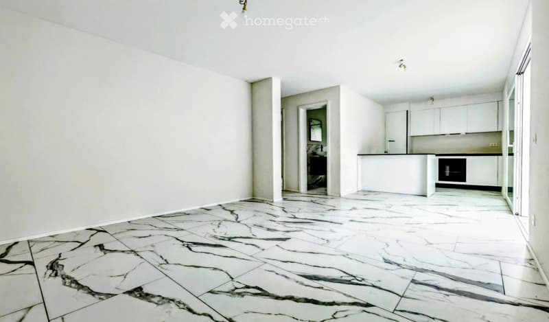 NUOVO E LUMINOSO 3.5 CON GRANDE GIARDINO PRIVATO A GORDUNO (5)