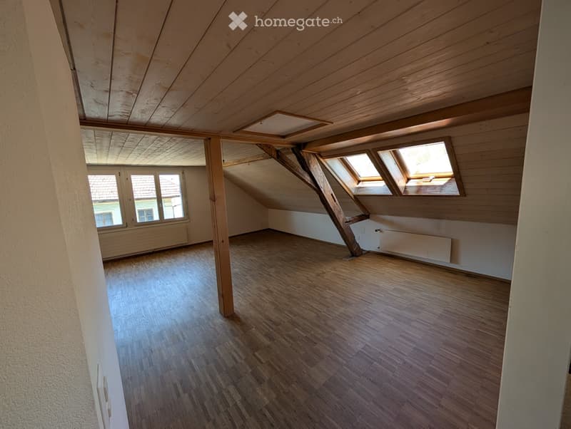 Im Zentrum von Huttwil zu vermieten 2 1/2 Zimmerwohnung (4)