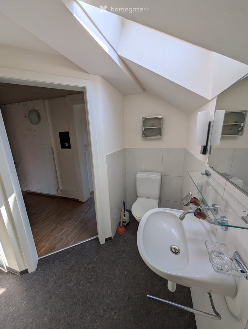 Im Zentrum von Huttwil zu vermieten 2 1/2 Zimmerwohnung (5)