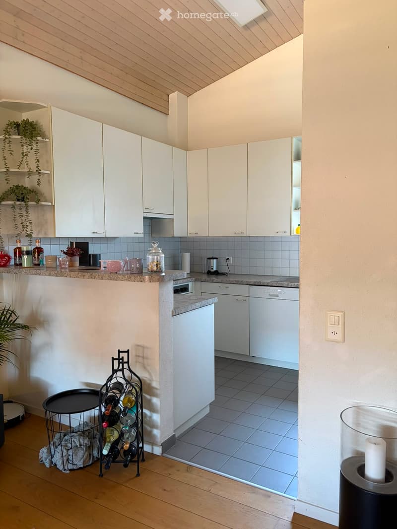4½-Zimmer-Dachwohnung in GeuenseeVerfügbar per 01.09.2026. (3)
