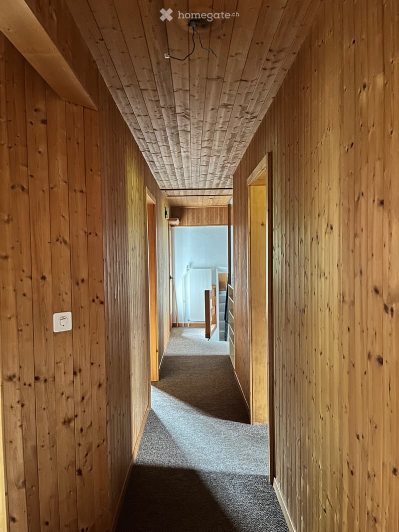 3.5-Zimmer-Ferienwohnung mit Balkon in Klosters (4)
