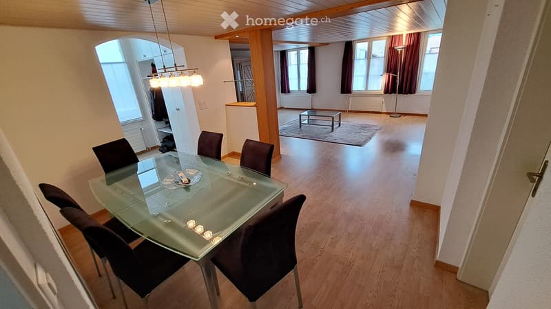 Schöne 3 Zimmer Wohnung im Zentrum von Oberhofen (2)