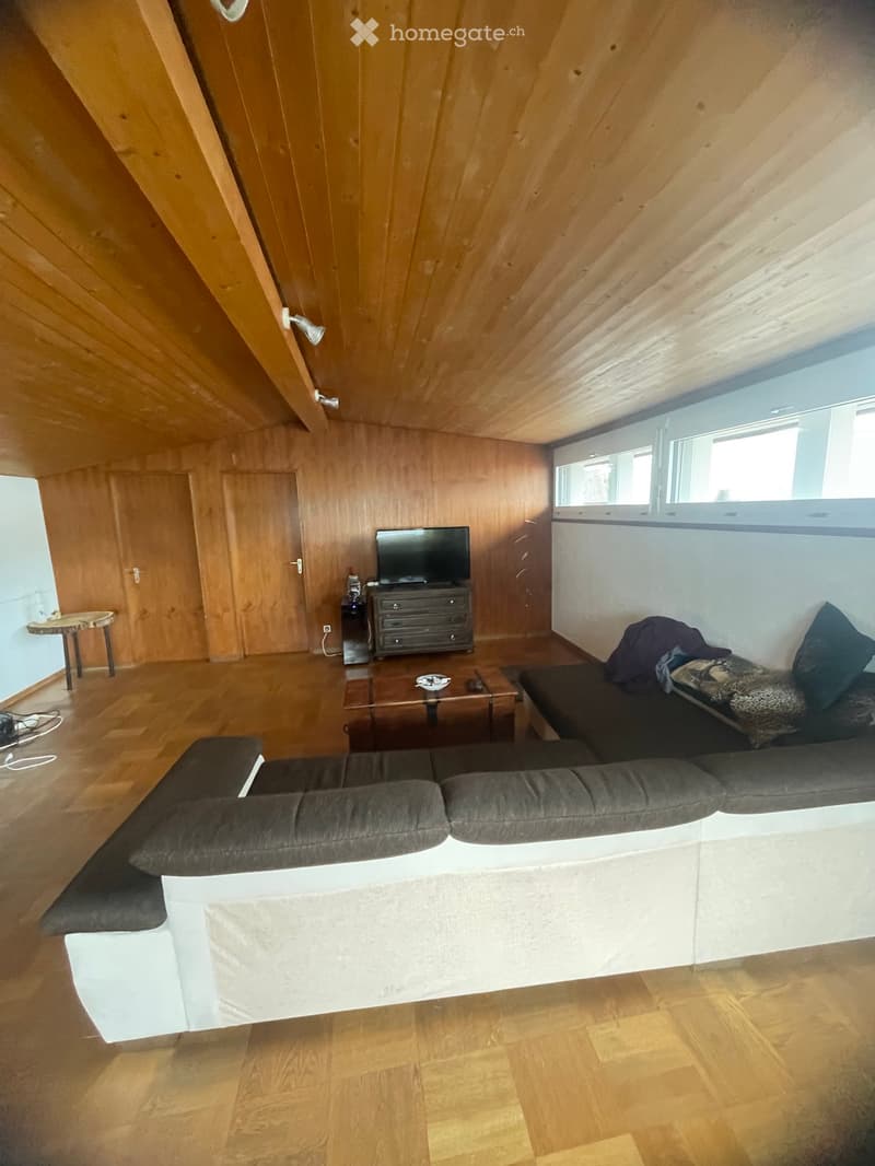 Charmante 4½-Zimmer-Wohnung mit Cheminée in Baldegg (1)