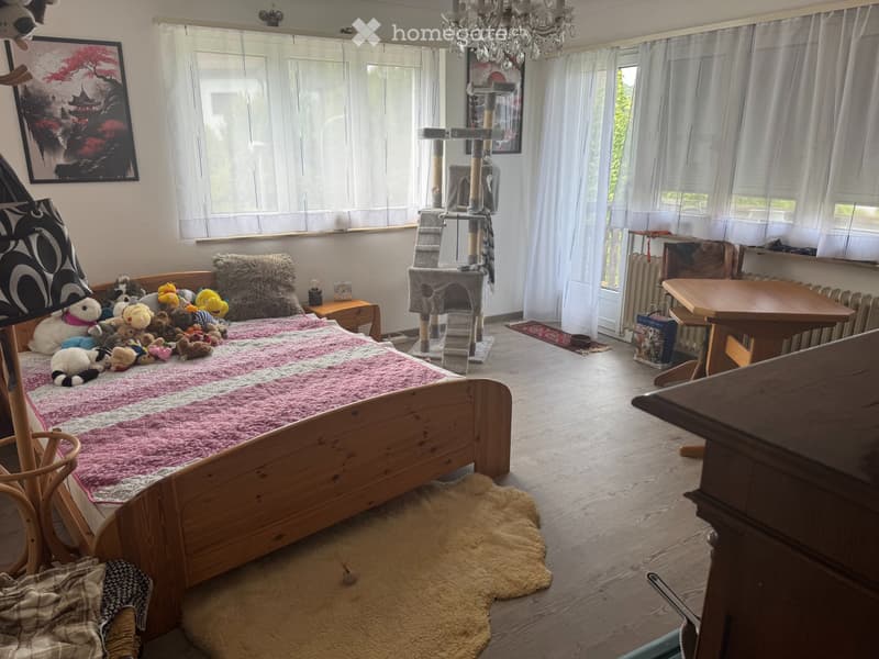 1 bis 2 möbl. Zimmer mit Balkon in EFH (1)