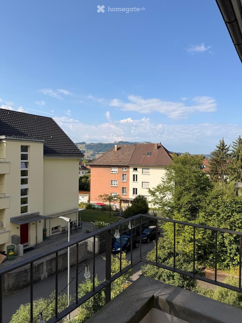 moderne 3-Zimmerwohnung 2. OG links (2)