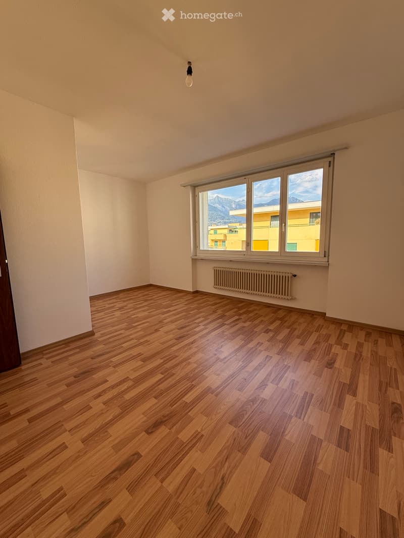 Affittasi luminoso appartamento di 2.5 locali a Locarno (1)