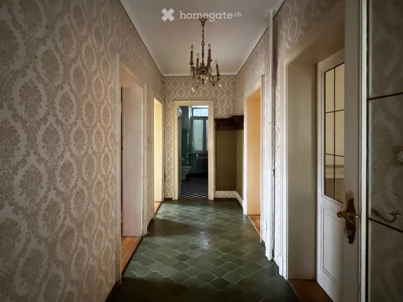 Elegante villa d'epoca degli anni '30 da valorizzare (8)