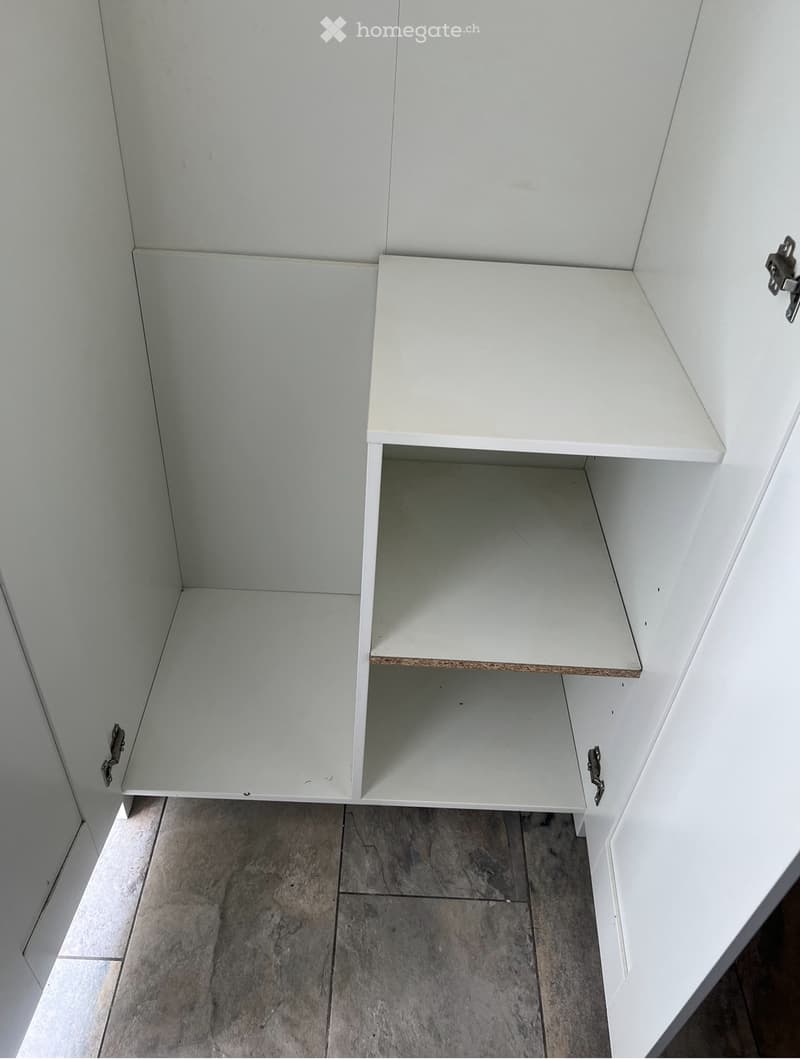 Einfaches Zimmer ab sofort (3)