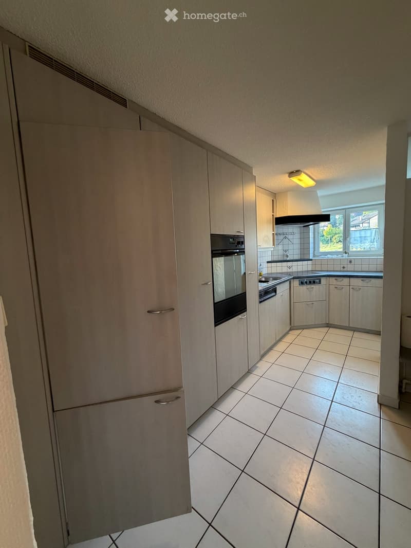 Schönes Einfamilienhaus an guter Lage in Uster (4)