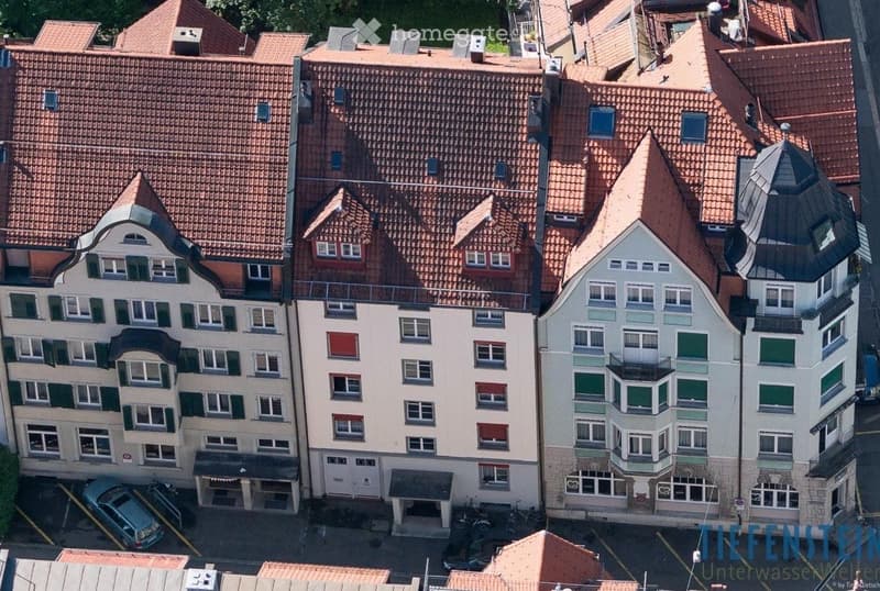 Charmante 2.5-Zimmer-Wohnung mit Balkon zentral in St.Gallen (1)