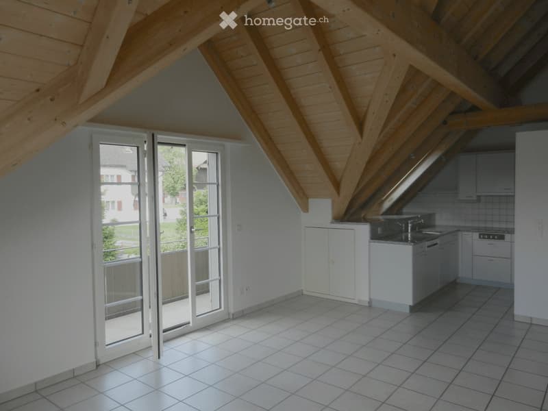 3.5 Zi-Wohnung (1. OG-Süd) mit herrlicher Aussicht (3)