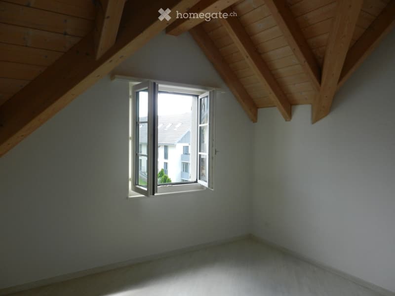 3.5 Zi-Wohnung (1. OG-Süd) mit herrlicher Aussicht (5)