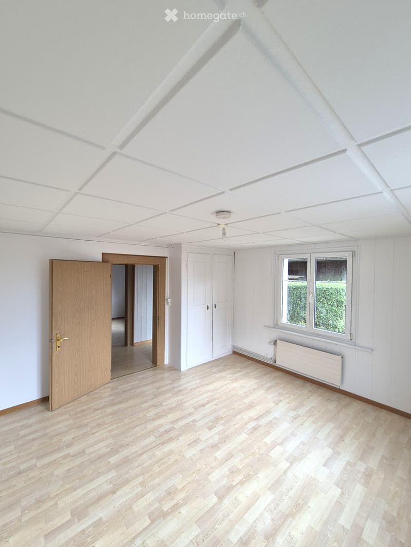 2 ½ Zimmer-Wohnung im malerischen Berlingen am Untersee (2)