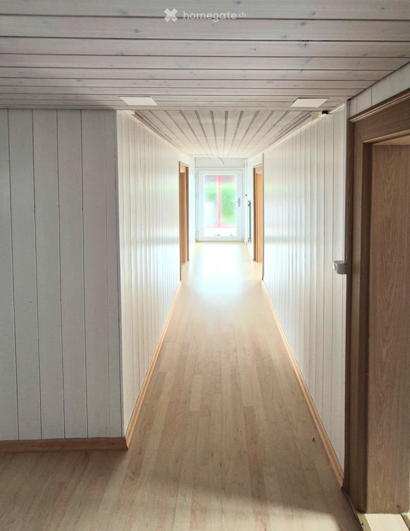 2 ½ Zimmer-Wohnung im malerischen Berlingen am Untersee (4)