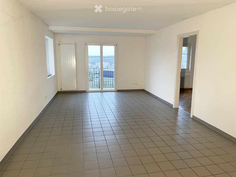 Grosszügige 4,5-Zimmer Altstadtwohnung mit Balkon (3)