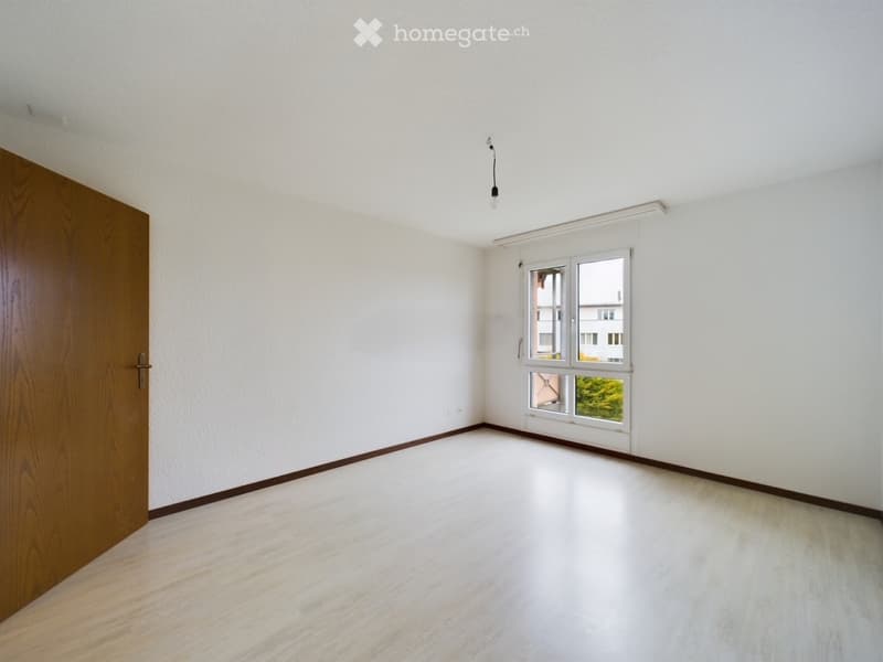 Gepflegte 4.5-Zimmer-Wohnung an ruhiger, zentraler Lage (3)