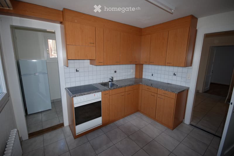 Schöne 3-Zimmer Wohnung mit Balkon in Felsberg (1)
