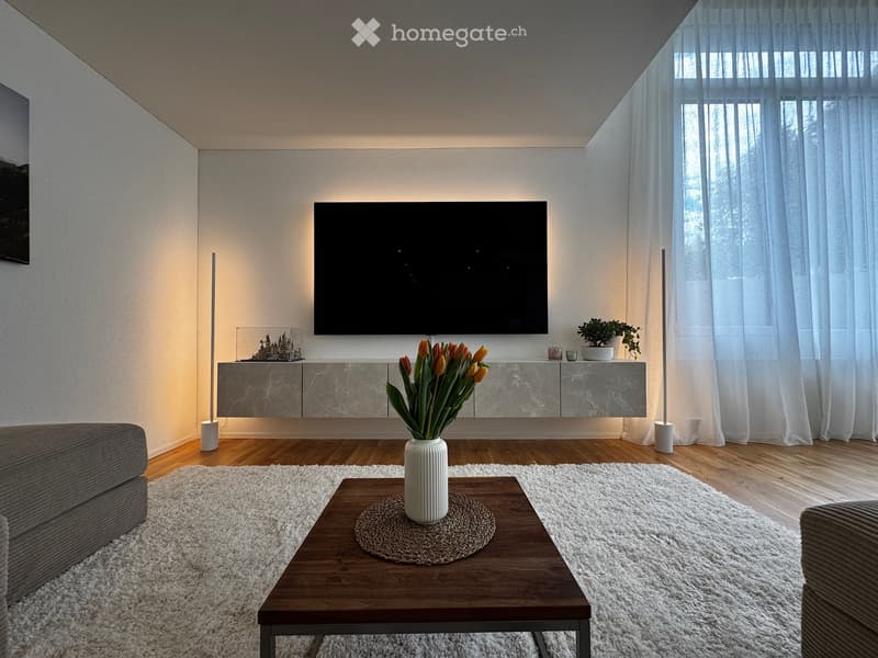 Befristet, möbliert: 3.5-Zimmer-Maisonette in Uster (2)