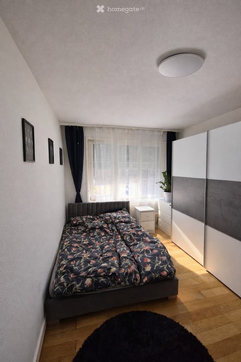2.5-Zimmer Wohnung in Basel-Iselin (2)
