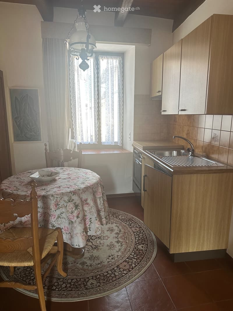 Studio 1.5 stanze, in casa storica (4)
