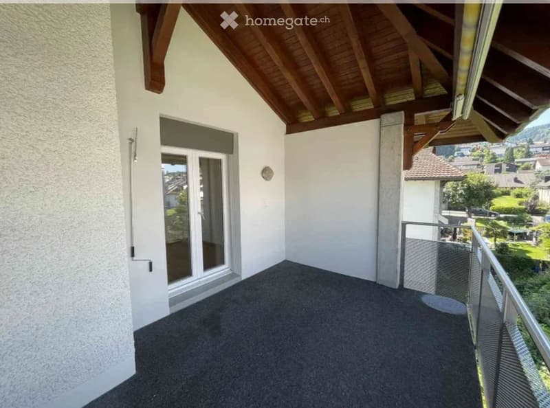 in Oberuzwil 4.5 Zi-Wohnung 4. Stock (2)