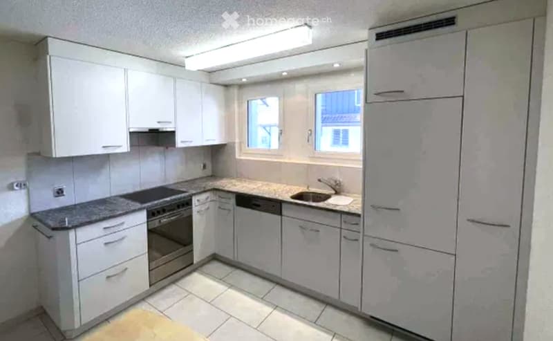 in Oberuzwil 4.5 Zi-Wohnung 4. Stock (4)