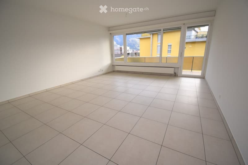 Subentrante per 1. settembre per luminoso appartamento (5)
