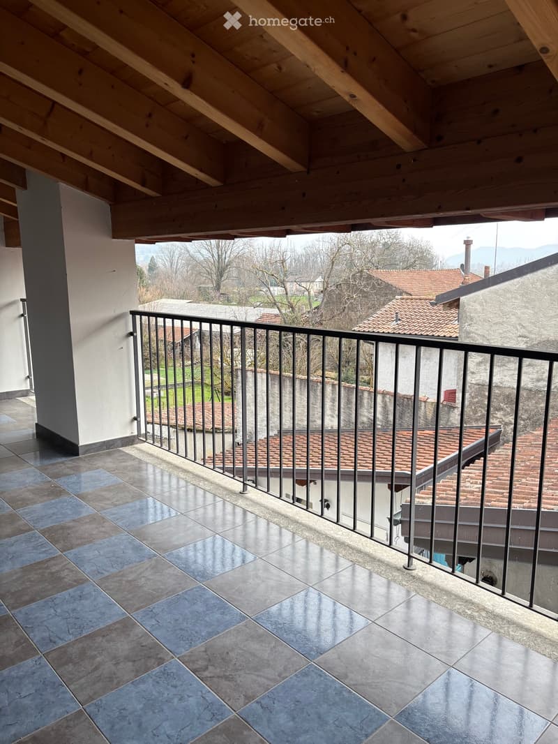 Ligornetto | Duplex 5 locali, posto auto, spese incl. (2)