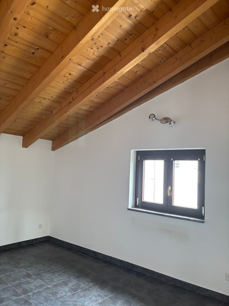 Ligornetto | Duplex 5 locali, posto auto, spese incl. (5)
