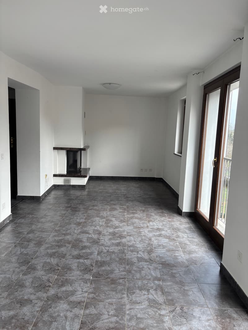 Ligornetto | Duplex 5 locali, posto auto, spese incl. (3)