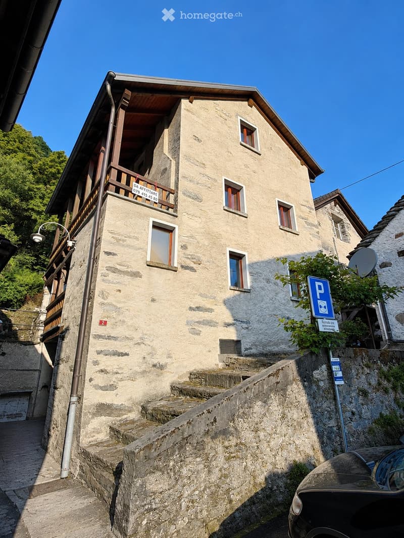 Affitasi - Casa ad Aurigeno Vallemaggia (1)