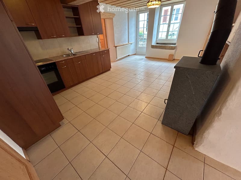 À louer Appartement 2.5 pièces au rez-de-chaussée (3)