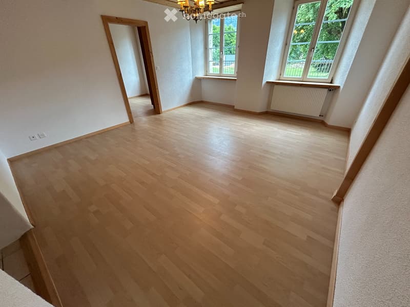 À louer Appartement 2.5 pièces au rez-de-chaussée (2)