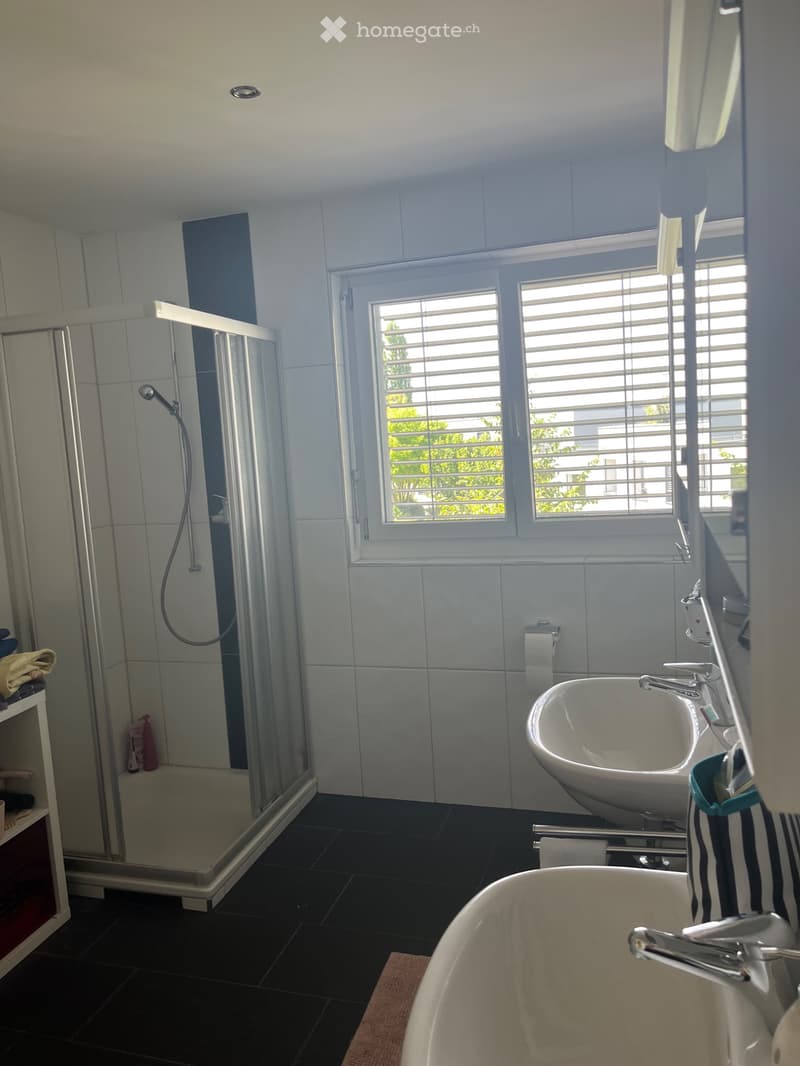 Wg-Zimmer in cooler Umgebung (2)