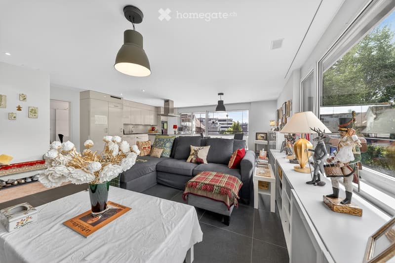 Stilvolle 2.5-Zimmer-Wohnung an zentraler Lage von Altendorf (1)