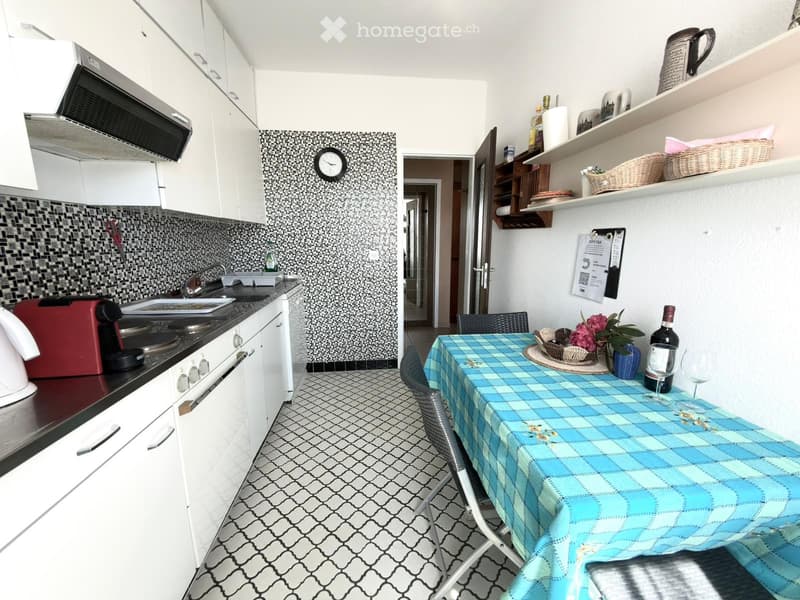 Appartamento ammobiliato a Porza vista lago (2)