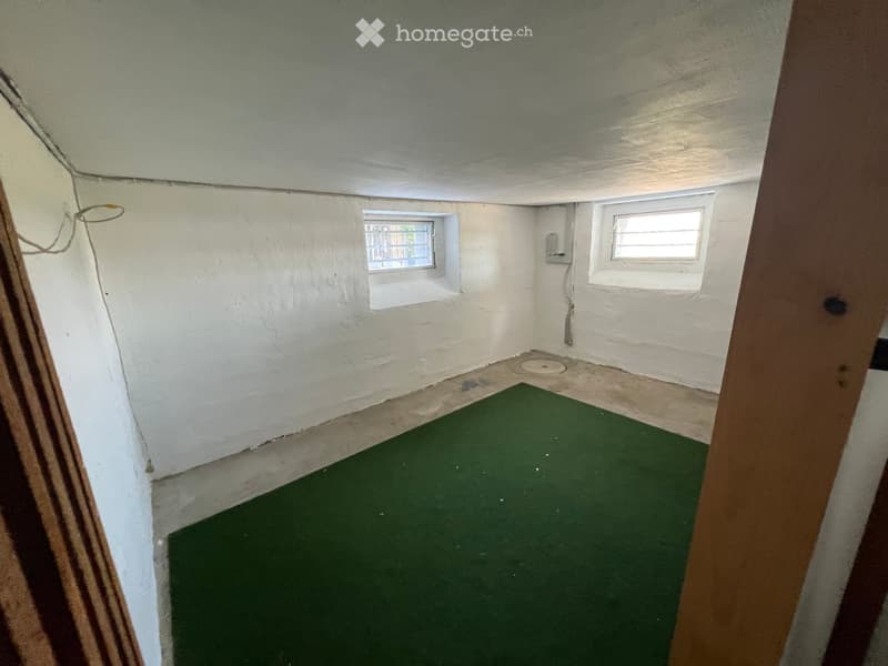 4 Zimmer Wohnung zu Vermieten (4)