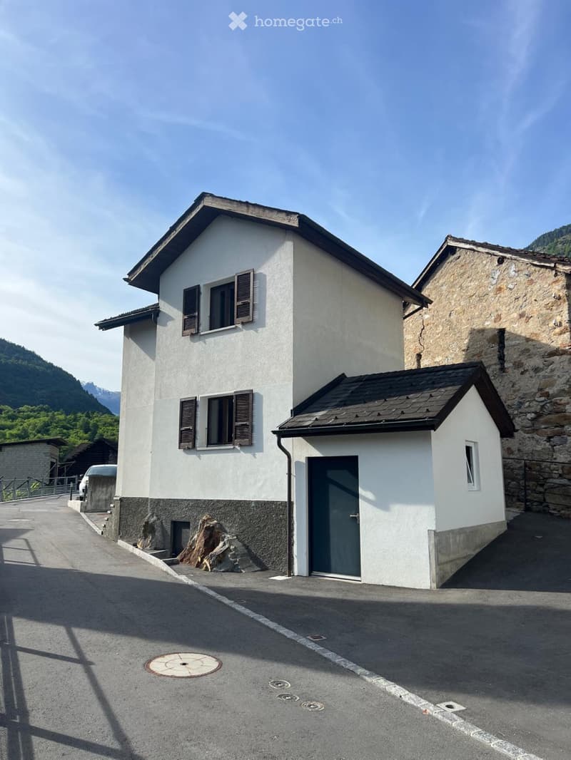 Affittasi casetta 3.5 locali a Malvaglia (1)