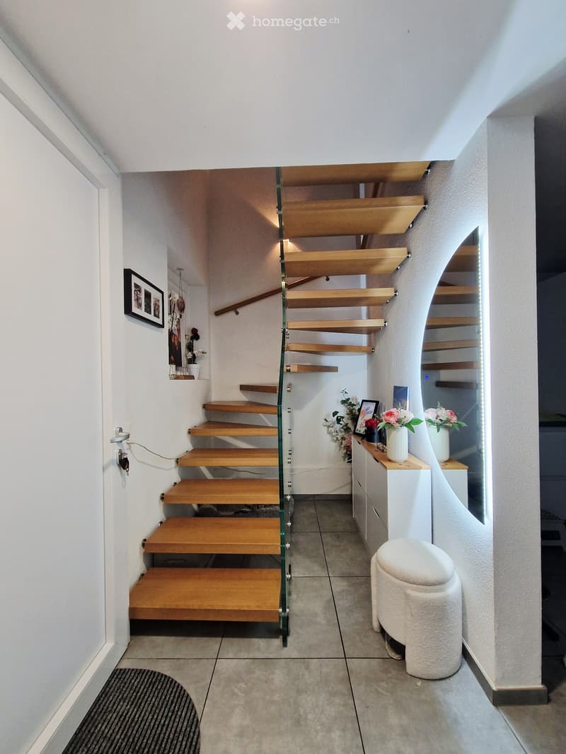 SUBENTRANTE CASA UNIFAMILIARE 3.5 LOCALI - PREONZO (1)