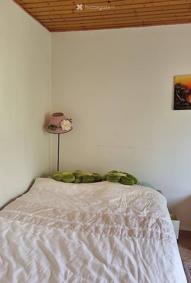 Chambre meublée à louer dans une villa (4)