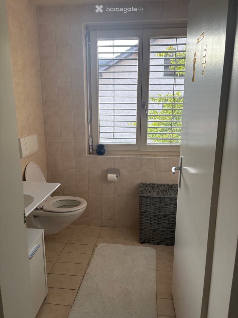 Nachmieter gesucht - helle 3.5-Zimmer-Wohnung mit Balkon (4)