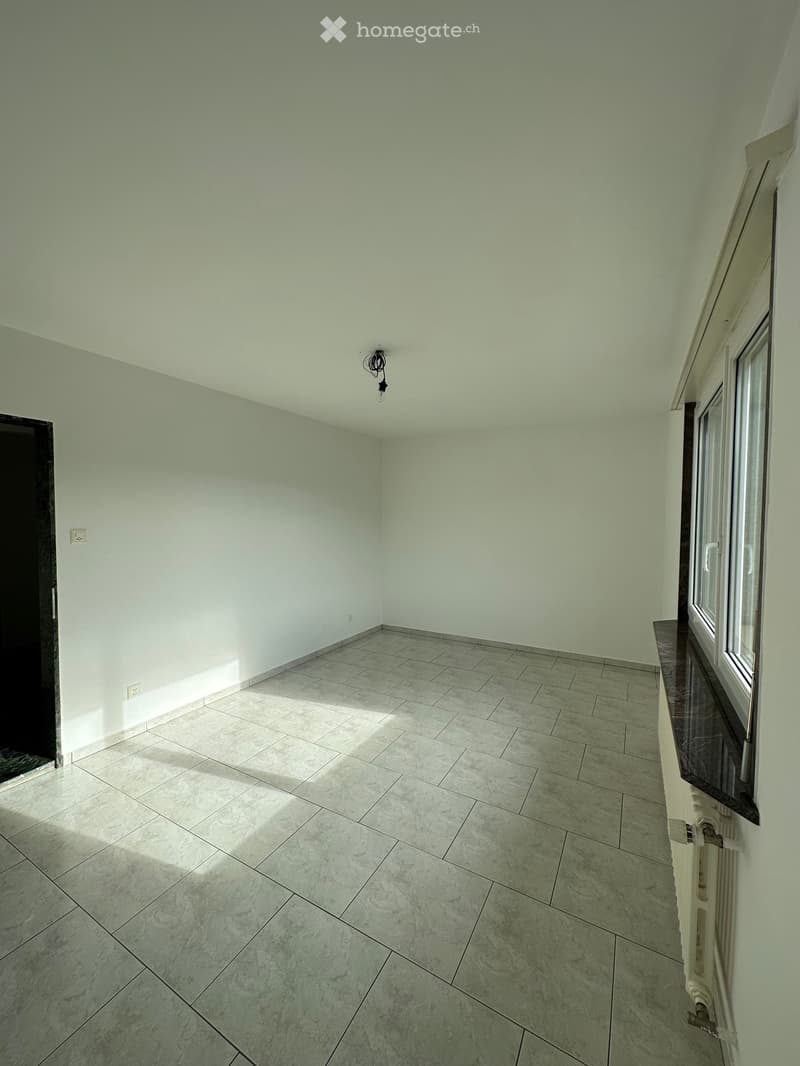 Wohnung 2.5pcs in Biel/Bienne (4)