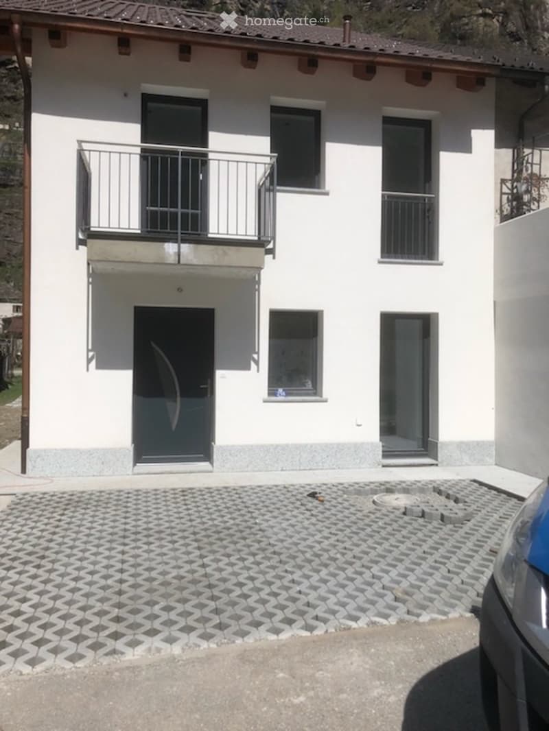 Casetta Bianca, Pollegio Biasca, Duplex 3.5 locali (3)