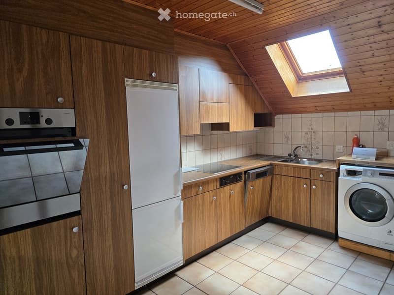 Wohnung zu Vermieten (2)