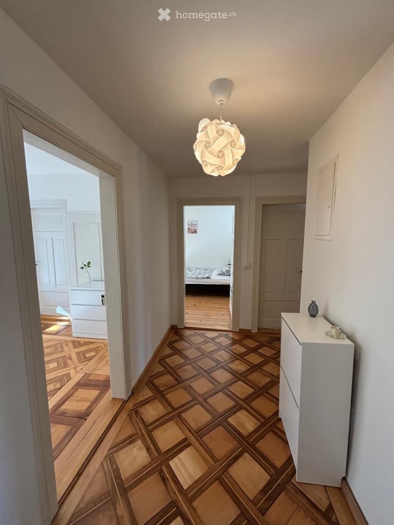 Helles möbliertes Zimmer in 4-er WG in St. Gallen -all incl (4)