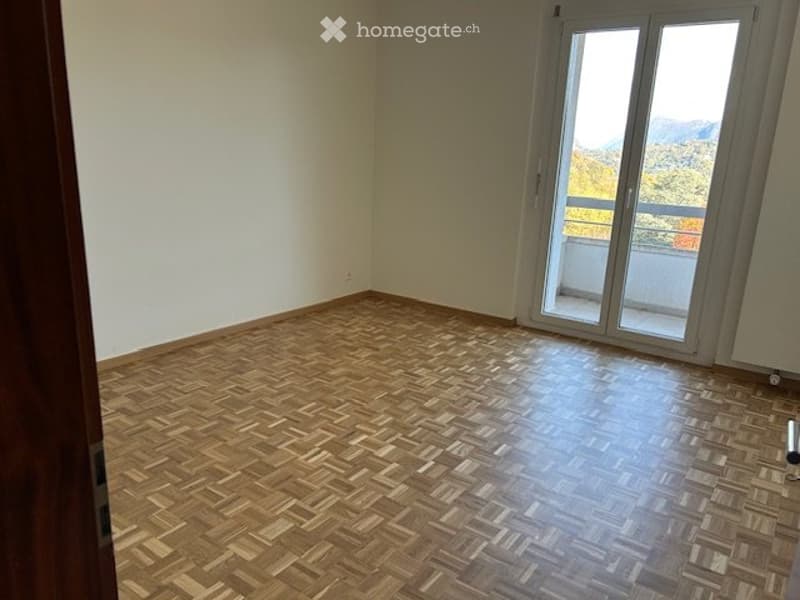 Pura: 4.5 locali al 3piano, tranquillo,soleggiato,vistalago (4)